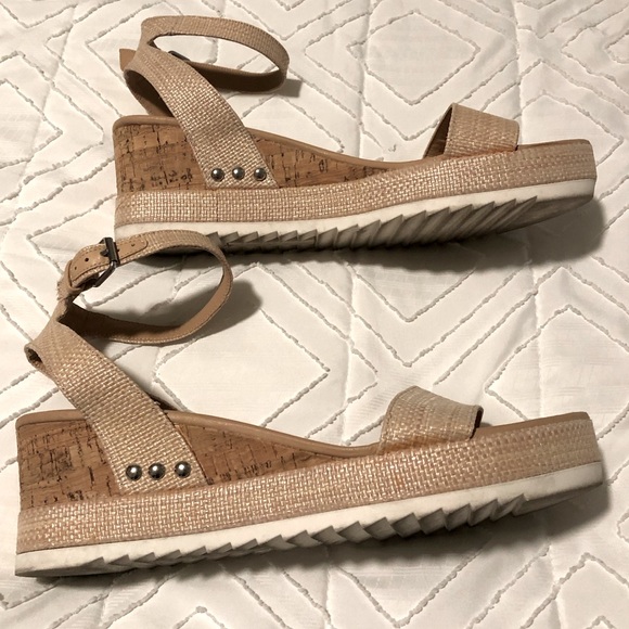 SteveMadden sandals. Women’s size 10. - Picture 4 of 4